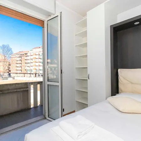 Apartment Mirafiori Balcony