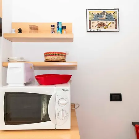 Mirafiori Balcony Apartment Turin